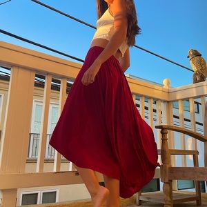 ACTIVE ruby high-low skirt